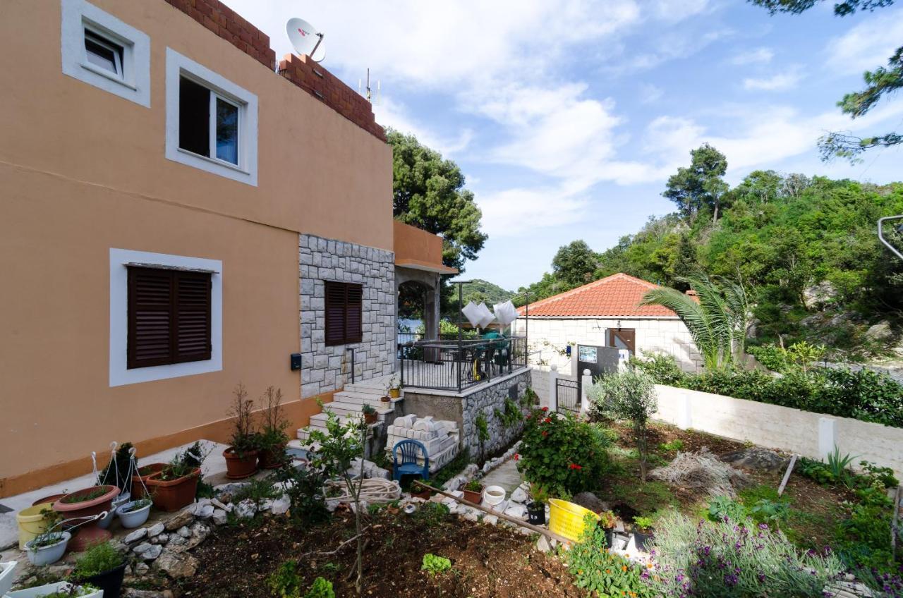 Apartments Vinko Sobra Pokoj fotografie